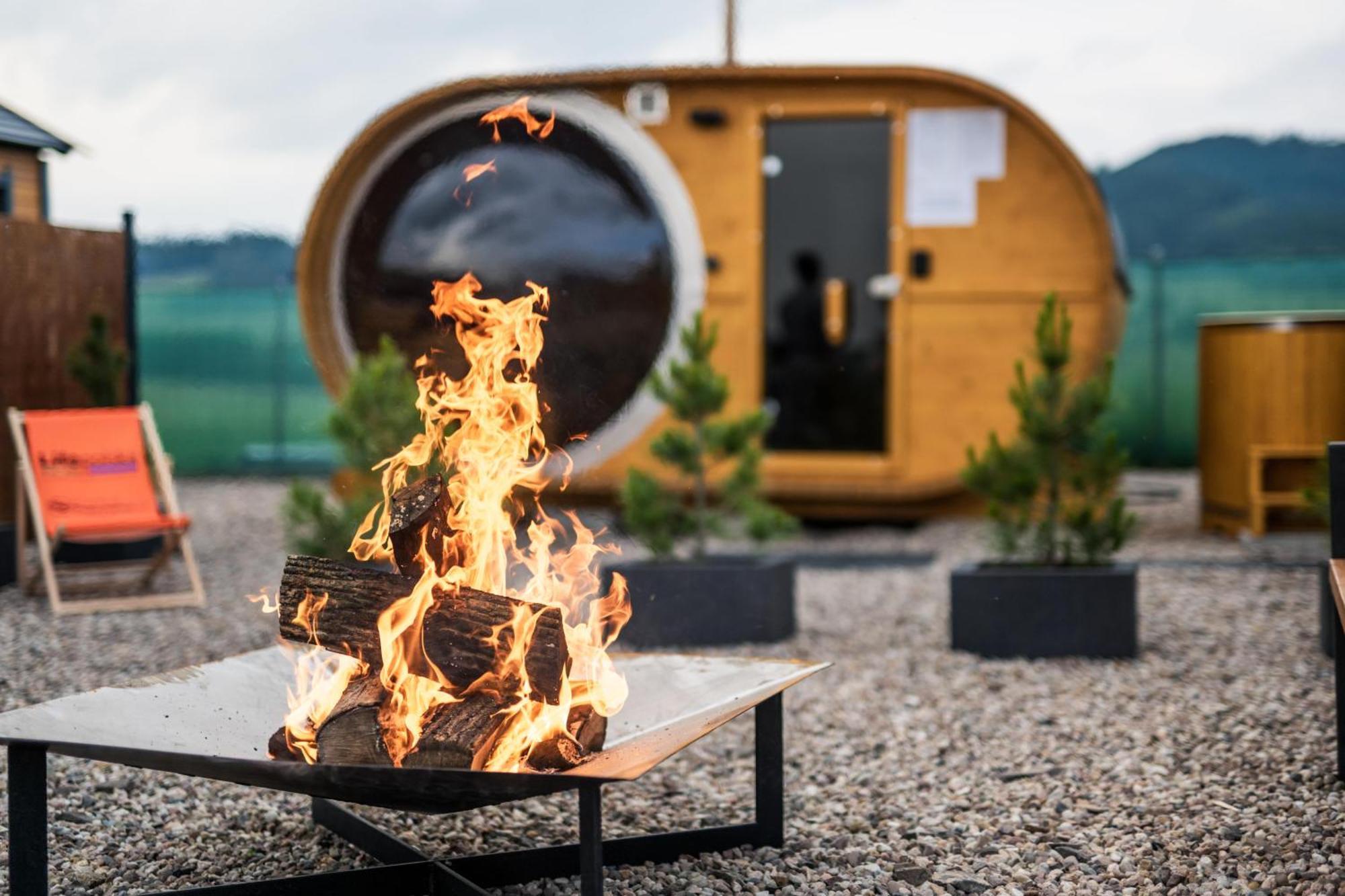 Rajska Polana Domki Premium ,Na Odludziu Z Prywatna Balia Z Jacuzzi I Sauna ,Cisza,Rowery Elektryczne,Gory,Astroprzygoda,- Adrspach, Skalne Miasto, Zamek Ksiaz,Andrzejowka,Karpacz, Sniezka,Janskie Laznie,Pec Mieroszow エクステリア 写真