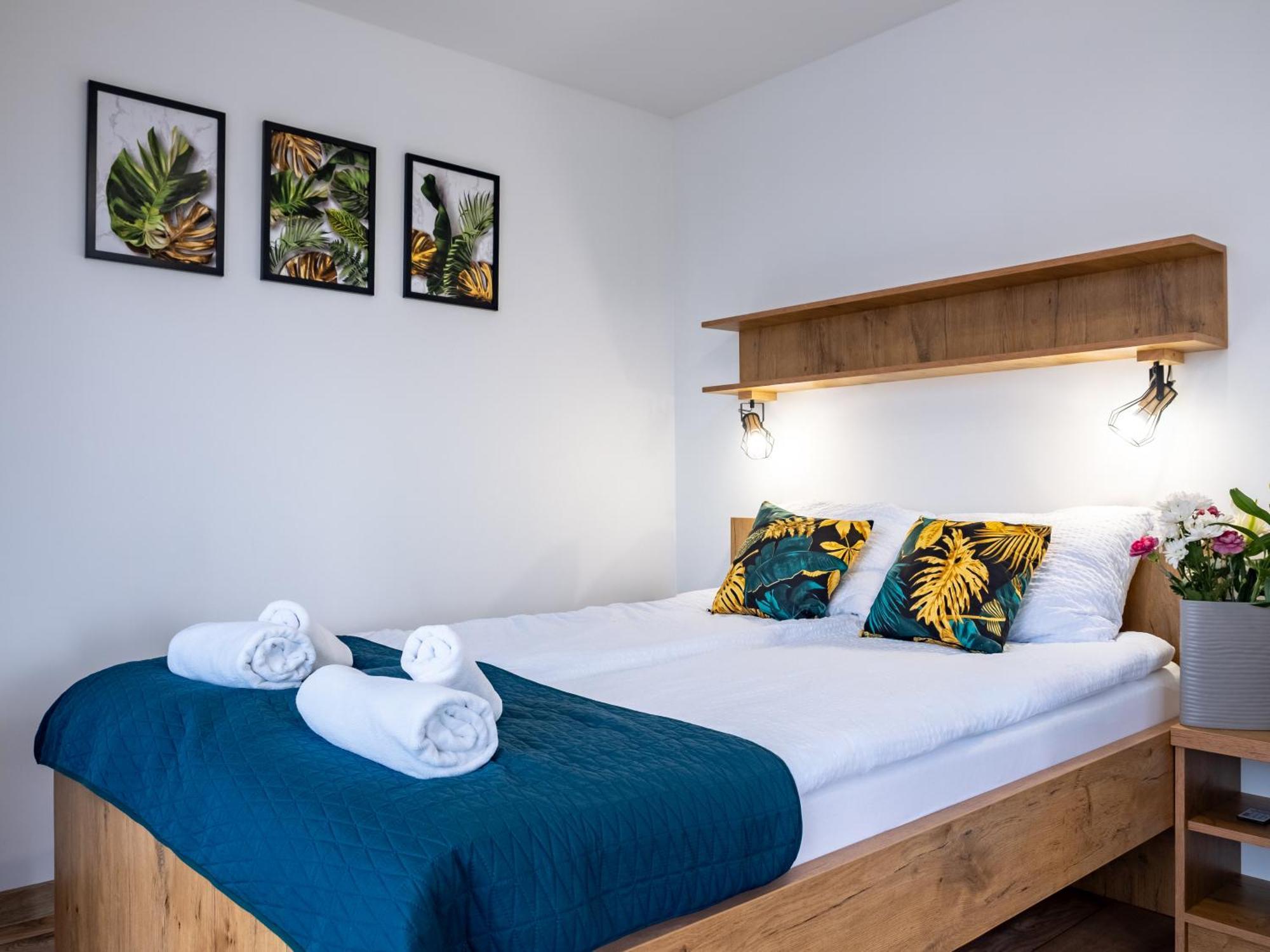 Rajska Polana Domki Premium ,Na Odludziu Z Prywatna Balia Z Jacuzzi I Sauna ,Cisza,Rowery Elektryczne,Gory,Astroprzygoda,- Adrspach, Skalne Miasto, Zamek Ksiaz,Andrzejowka,Karpacz, Sniezka,Janskie Laznie,Pec Mieroszow エクステリア 写真