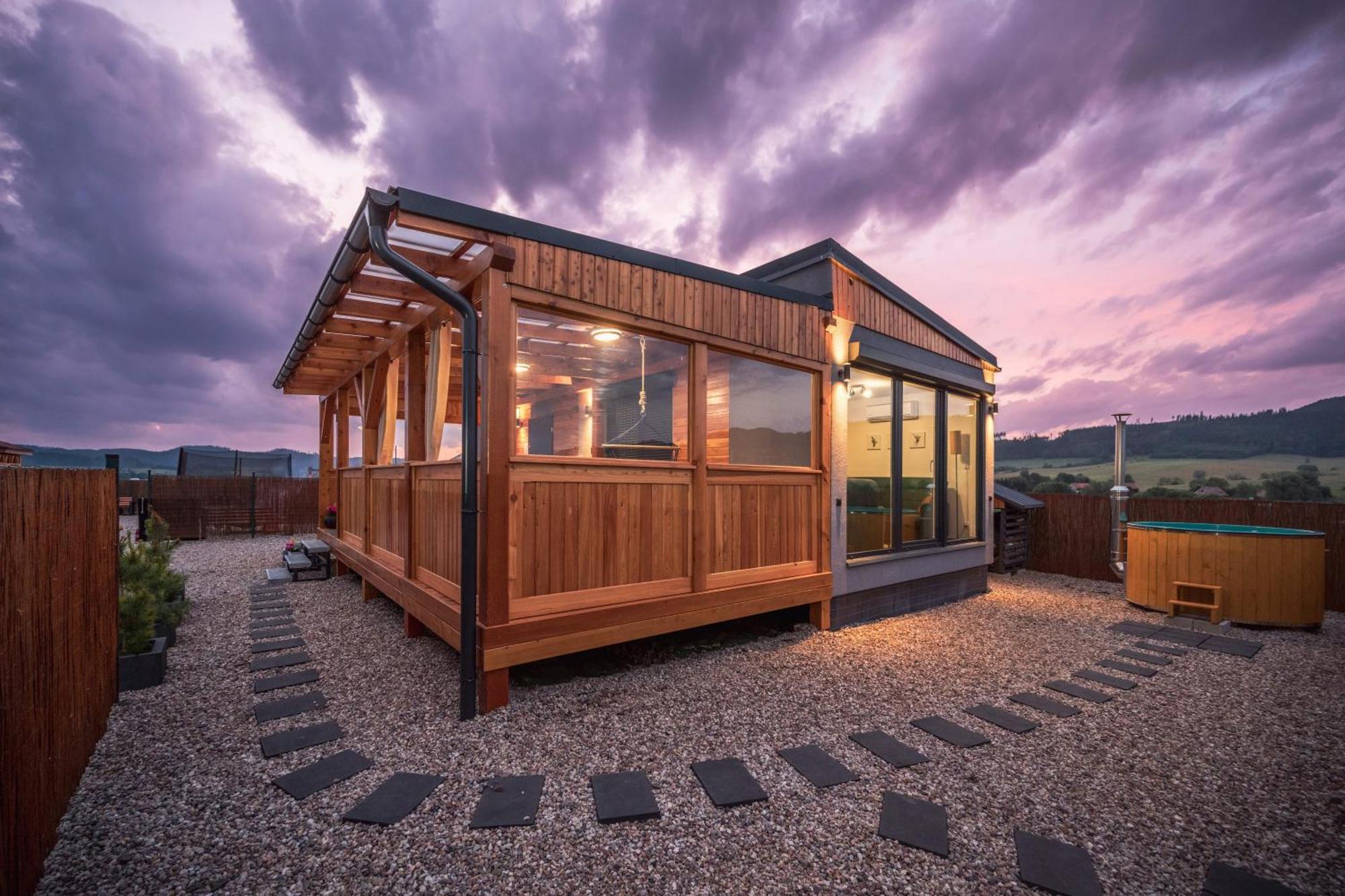 Rajska Polana Domki Premium ,Na Odludziu Z Prywatna Balia Z Jacuzzi I Sauna ,Cisza,Rowery Elektryczne,Gory,Astroprzygoda,- Adrspach, Skalne Miasto, Zamek Ksiaz,Andrzejowka,Karpacz, Sniezka,Janskie Laznie,Pec Mieroszow エクステリア 写真