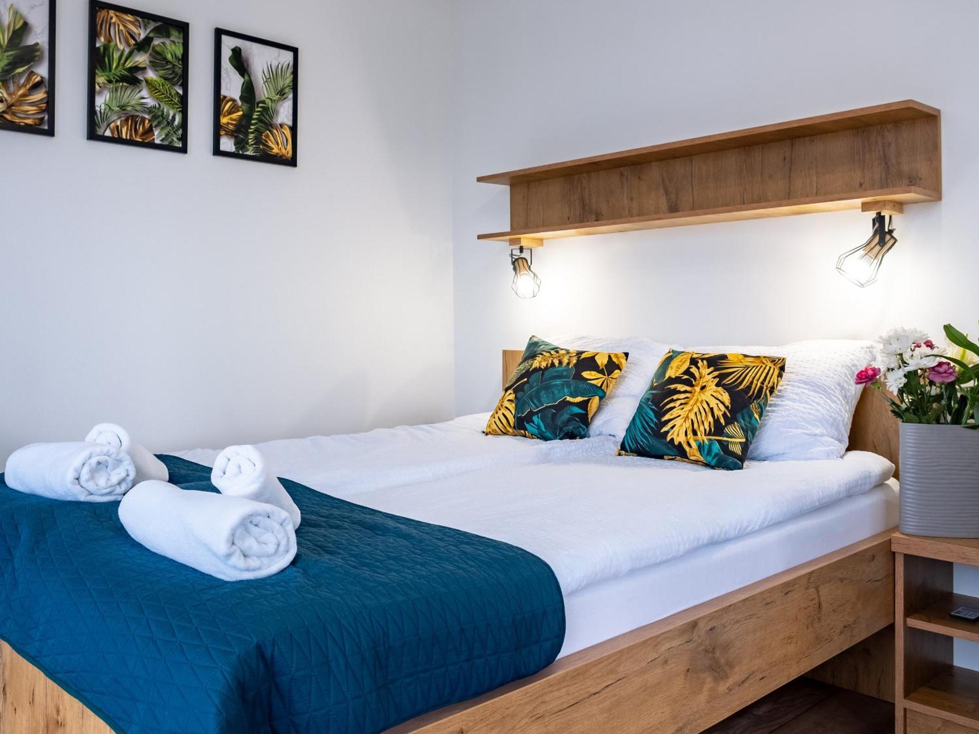 Rajska Polana Domki Premium ,Na Odludziu Z Prywatna Balia Z Jacuzzi I Sauna ,Cisza,Rowery Elektryczne,Gory,Astroprzygoda,- Adrspach, Skalne Miasto, Zamek Ksiaz,Andrzejowka,Karpacz, Sniezka,Janskie Laznie,Pec Mieroszow エクステリア 写真